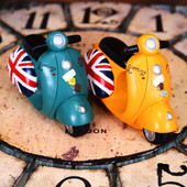 Zakka stil britanic din rășină pictată manual retro pușculiță motocicletă bancă de monede cadouri pentru decorarea casei figurine pentru jucării pentru copii