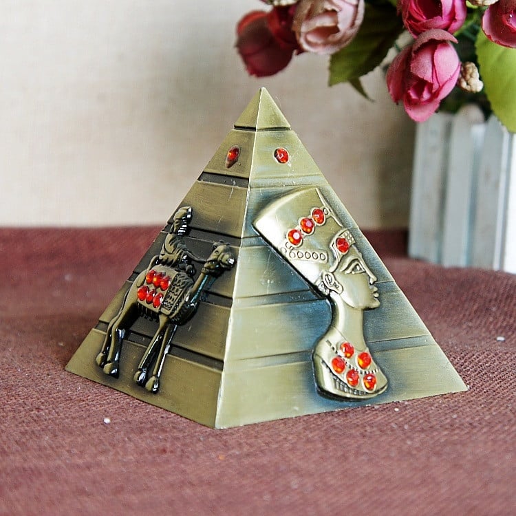 Lydinio Egipto piramidė Piggy Bank suvenyrų pastato kopija Namų dekoro papuošalai Papuošalai Kūrybiniai senoviniai laikrodžiai pinigų dėžutės