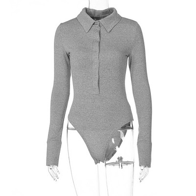 Sieviešu bodijs ar garām piedurknēm un pogu aizdari