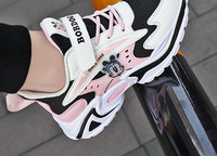 Laste tossud tüdrukutele - paelte ja plaastritega