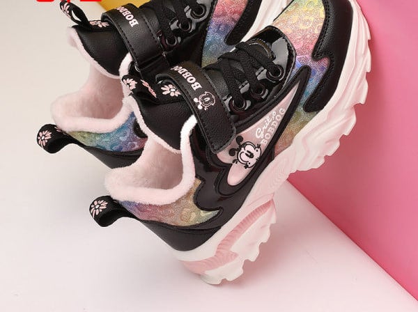 Öko bőrből készült gyerekcipő lányoknak