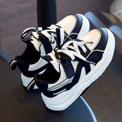 Kožne tenisice na vezanje za djevojčice s ravnim potplatom