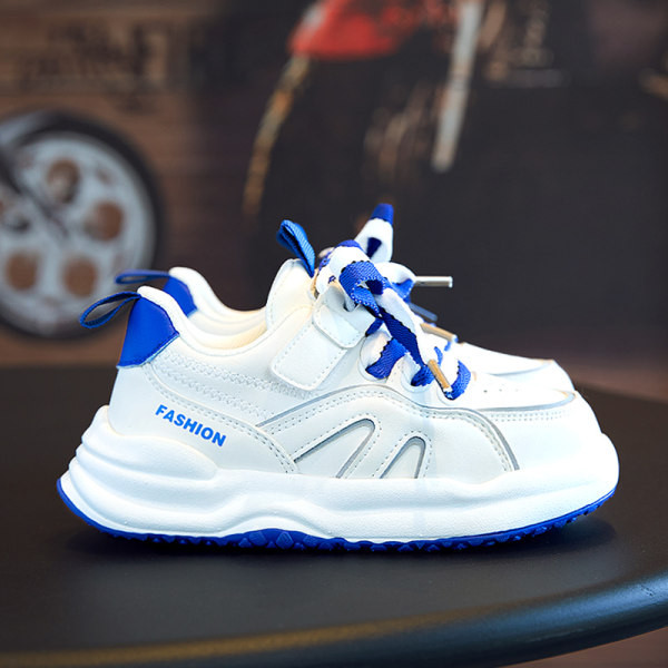 Kožne tenisice na vezanje za djevojčice s ravnim potplatom