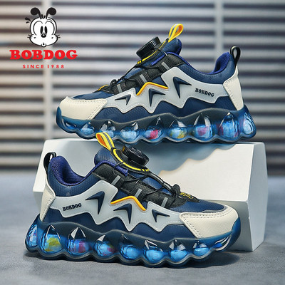 Naujo modelio vaikiški sportbačiai grubiu padu