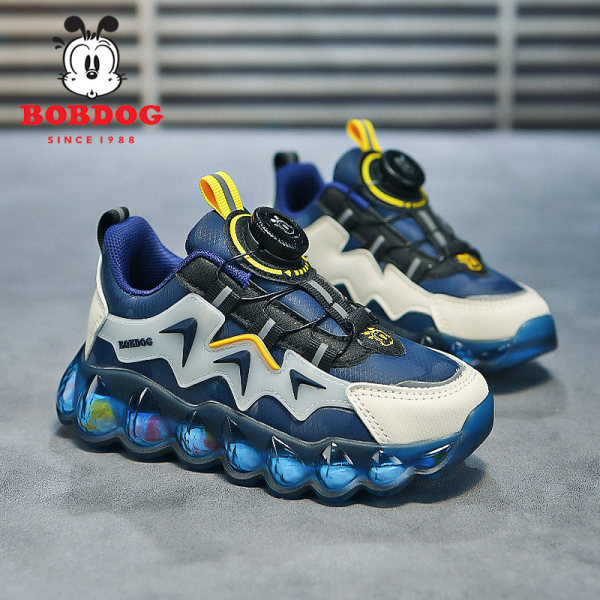 Naujo modelio vaikiški sportbačiai grubiu padu