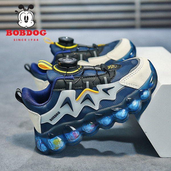 Naujo modelio vaikiški sportbačiai grubiu padu