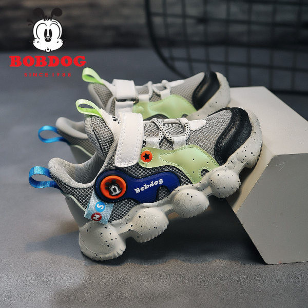 Tenisice za dječake s vezicama za kopčanje i čičak zakrpama