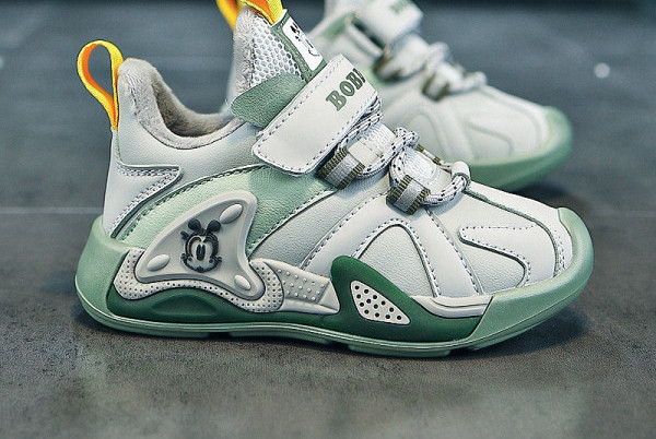 Dječje tenisice za dječake - sa natpisom