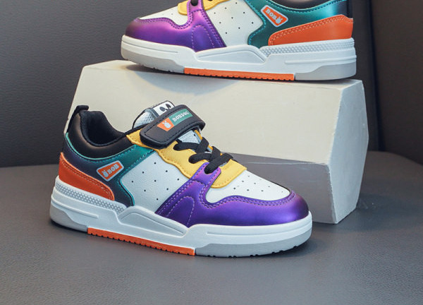 Dječje tenisice za dječake s vezicama