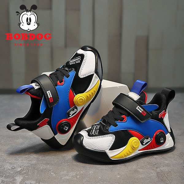 Új modell gyerek tornacipő fiúknak tépőzáras foltokkal