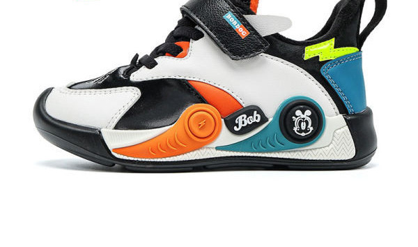 Sportiniai sportbačiai berniukams iš eko odos su velcro lopais