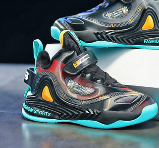 Dječje tenisice za dječake sa zakrpama