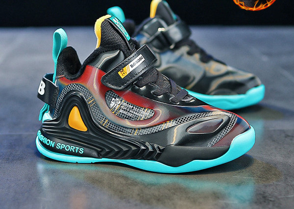 Ležerne tople tenisice za dječake