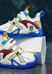 Muške tenisice - s aplikacijom i vezicama