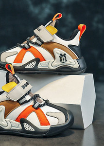 Muške tenisice - s aplikacijom i vezicama