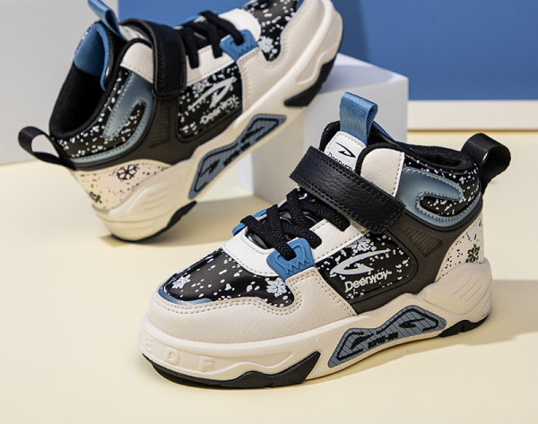 Dječje visoke tenisice za dječake s čičak zakrpama i vezicama