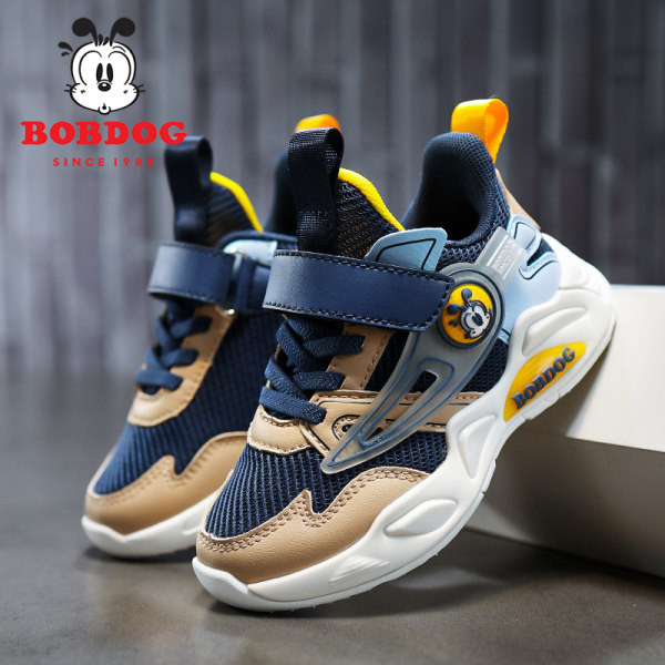 Model nou de adidasi pentru copii cu plasturi velcro si sireturi