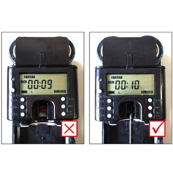 LCD Automatic Aerosol Dispenser Πολυτελές Auto Toilet Home Disinfector Ολόσωμο μαύρο κέλυφος κοστούμι για δοχεία 300 ml