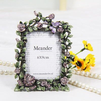 Ramă foto retro emailată Ramă foto în relief cu flori încrustată cu diamant Decor pentru birou pentru acasă Ornament metalic Cadouri de nuntă