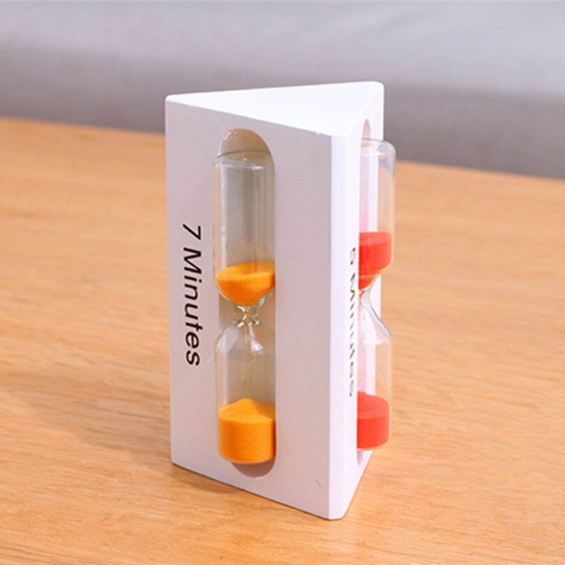 Trys viename 3/5/7 minutės trikampis medinis smėlio smėlio laikrodis Vaikų laikrodis Laikmatis Smėlio stiklas namų dekoravimas Ampulheta slapta dovana