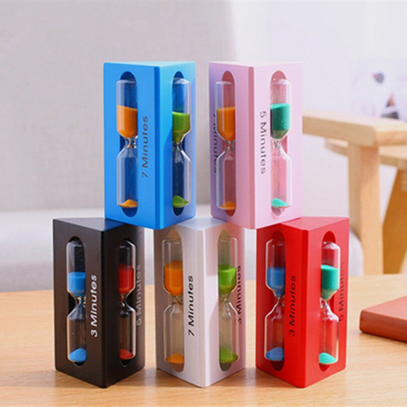 Trys viename 3/5/7 minutės trikampis medinis smėlio smėlio laikrodis Vaikų laikrodis Laikmatis Smėlio stiklas namų dekoravimas Ampulheta slapta dovana