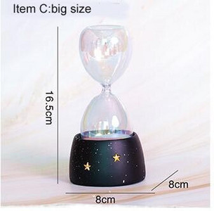 Kūrybingos smėlio laikrodžio smėlio laikrodžio dovanos kaip subtilios namų puošmenos