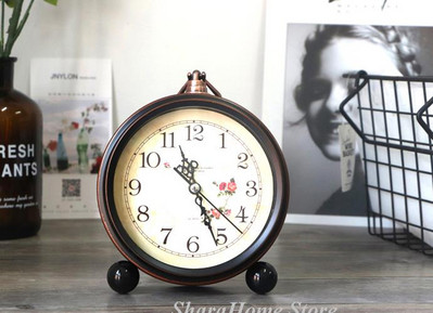 Laikrodis 5,3 colio Retro žadintuvas miegamajam Vintage Stalinis Stalinis Laikrodis Kambarių Namų dekoravimas Įsigyjamas su baterijomis