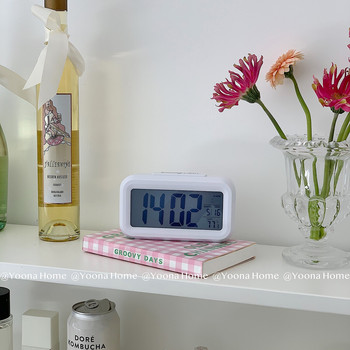Επιτραπέζιο ρολόι Θερμοκρασία Ημερολόγιο Οθόνη Κορέας Επιτραπέζιο Ρολόι Φοιτητικό Γραφείο Ρολόι Λευκό Ξυπνητήρι Έξυπνο ηλεκτρονικό ρολόι δίπλα στο κρεβάτι