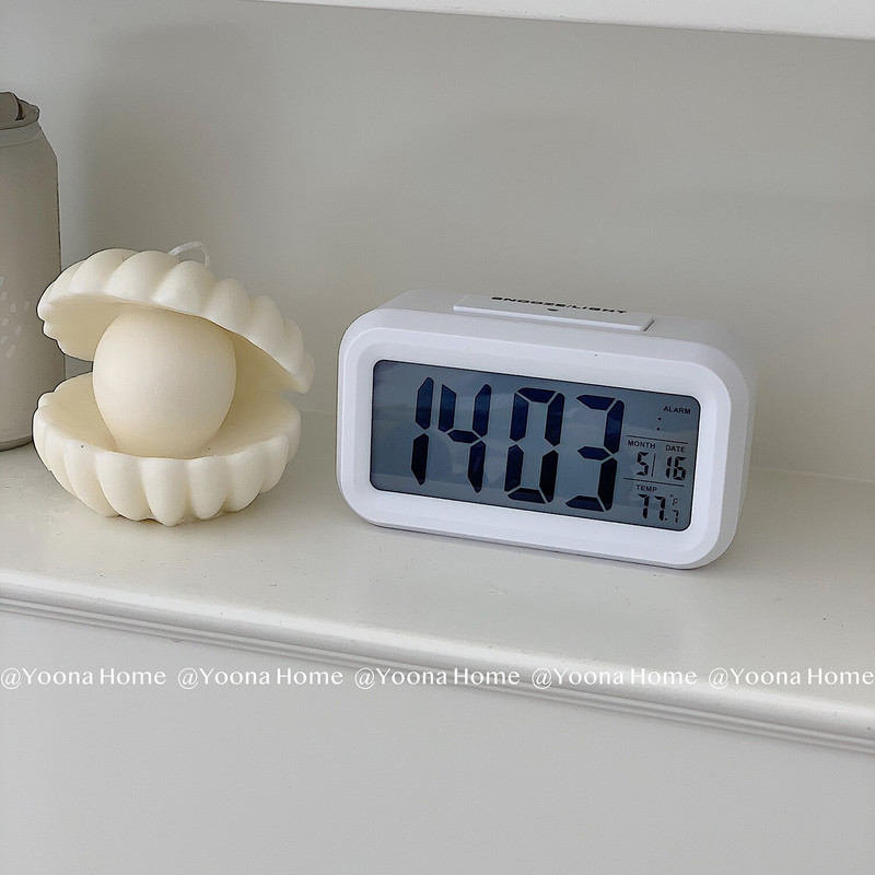 Stalo laikrodžio temperatūros kalendoriaus ekranas Korėjos stalo laikrodis Studentų stalo laikrodis Baltas žadintuvas prie lovos išmanusis elektroninis laikrodis