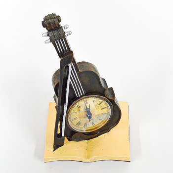 Επιτραπέζια ρολόγια βιολιού ως αξεσουάρ για τη διακόσμηση σπιτιού Vintage επιτραπέζιο ρολόι με πολυτελές διακοσμητικό βιβλίο Ρετρό ρολόι με μινιατούρες