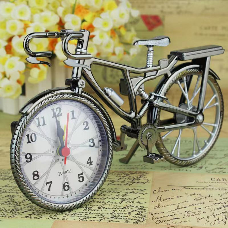 Ceas cu alarmă de masă creativ, cu cifre arabe de epocă, în formă de bicicletă, decor pentru casă, pentru decorarea camerei, pentru birou. Artizanat
