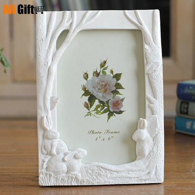 Parduodu naujausius kūrybinius nuotraukų rėmelius 6 colių trijų triušių su derva nuotraukų rėmeliu Triušio medžio dažyti namų apyvokos papuošalai