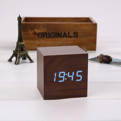 Ébresztőóra LED fa óra asztali hangvezérlés digitális Wood Despertador USB/AAA tápellátású elektronikus asztali órák