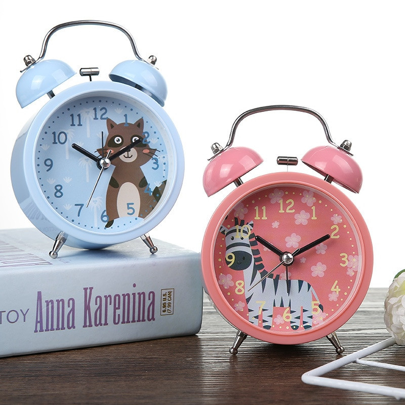 Animacinių filmų žadintuvas miegamajame prie lovos metalinis varpelis mažas žadintuvas vaikams, mielas gyvūnų raštas su nakties šviesos žadintuvu