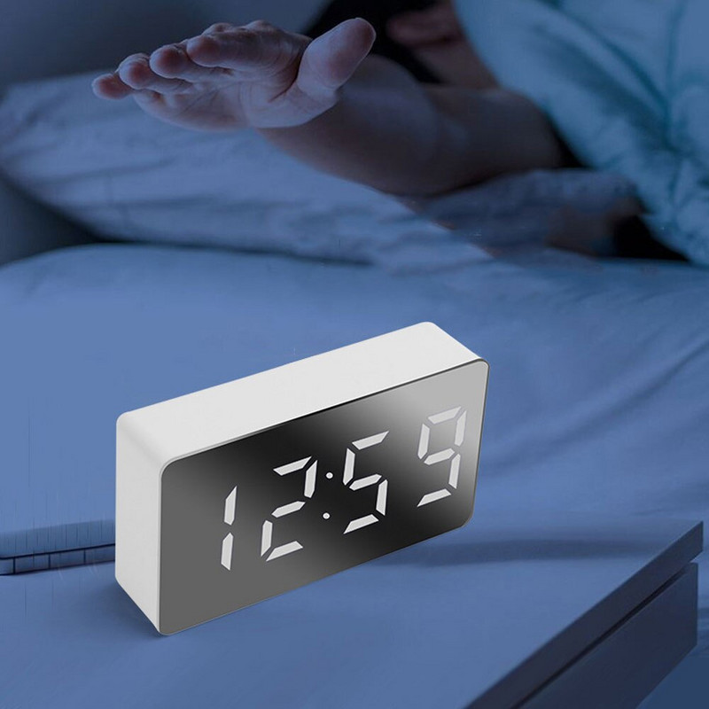 Elektroninis laikrodis Skaitmeninis stalas Miegamojo apdaila Mini žadintuvas Sienos namų dekoras Svetainės LED veidrodis Rašomasis stalas Namų baldai