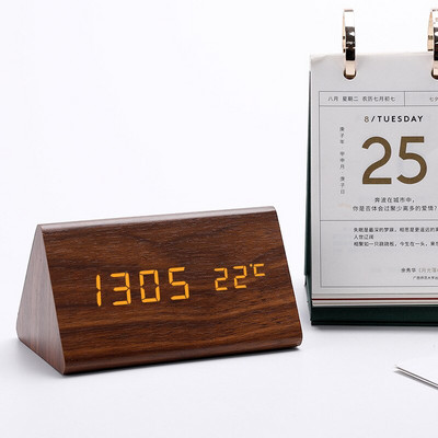 Ébresztőóra LED fa karóra Hangvezérlés digitális Wood Despertador USB/AAA tápellátású elektronikus asztali óra