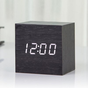 JINSUN Modern Fa óra Led Kijelző Digitális Ébresztőóra Egylapos bambusz Show Temp Time Hangvezérlés