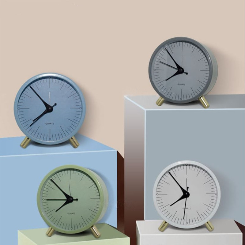 Skandináv ébresztőóra 4,5 hüvelykes Minimalista Néma gyermekórák Nappali Hálószoba Asztali Kerek Diákmutató asztali Asztali óra