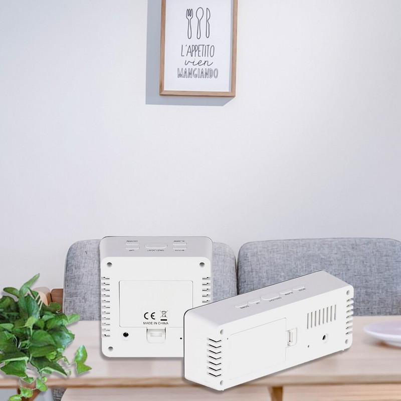 Ceas cu alarmă cu oglindă cu LED Ceas de masă cu amânare digitală Lumină pentru trezire Afișaj electronic cu temperatură de mare oră Ceas decor pentru casă