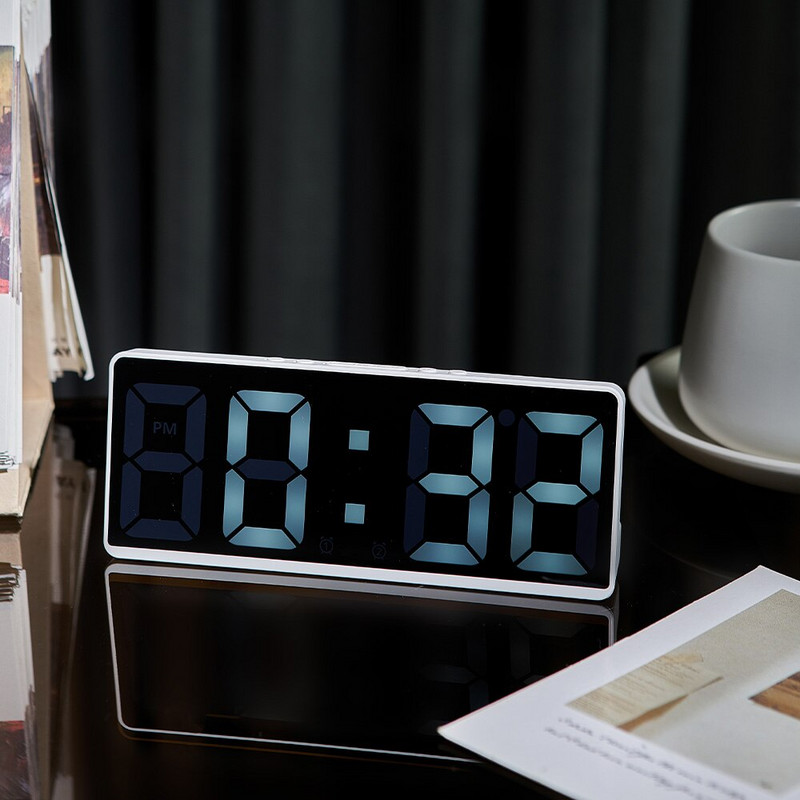 Afișaj LED Ceas cu alarmă Modern Home Decor Accesorii Ceasuri de masă Control vocal Controlul temperaturii Ceas dormitor Decorare camere