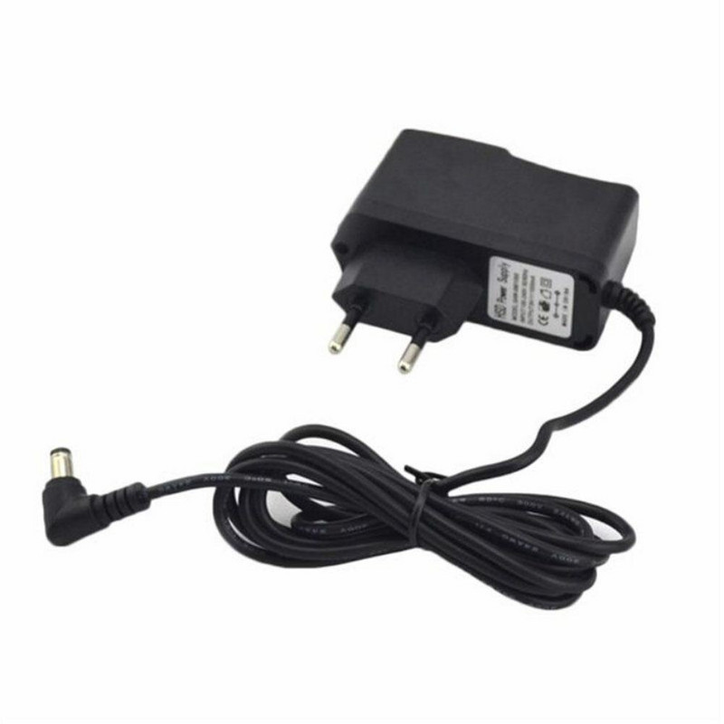 AsyPets Ceas cu alarmă digital portabil cu bandă duală rafinată Radio AM/FM cu afișaj LED Masă de amânare DeskEU Priză