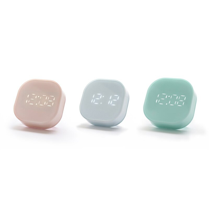 Elektronikus négyzet alakú csendes éjjeli ébresztőóra Intelligens hőmérséklet-érzékelő mágneses vonzerő íróasztali óra Lakásdekoráció