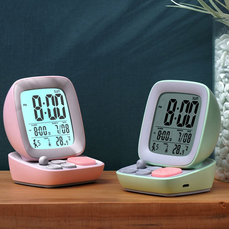 LED Retro kis számítógép Gyermek ébresztőóra Digitális asztal lámpával Elektronikus Hálószoba Éjjeli Nappali Egyszerű csendes