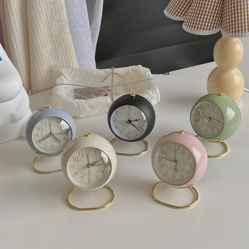 Kūrybiškas žadintuvas šiaurietiško stiliaus tylus kvarcinis laikrodis apvalus skaitmeninis laikrodis su naktiniu apšvietimu darbalaukyje prie lovos mini Despertador