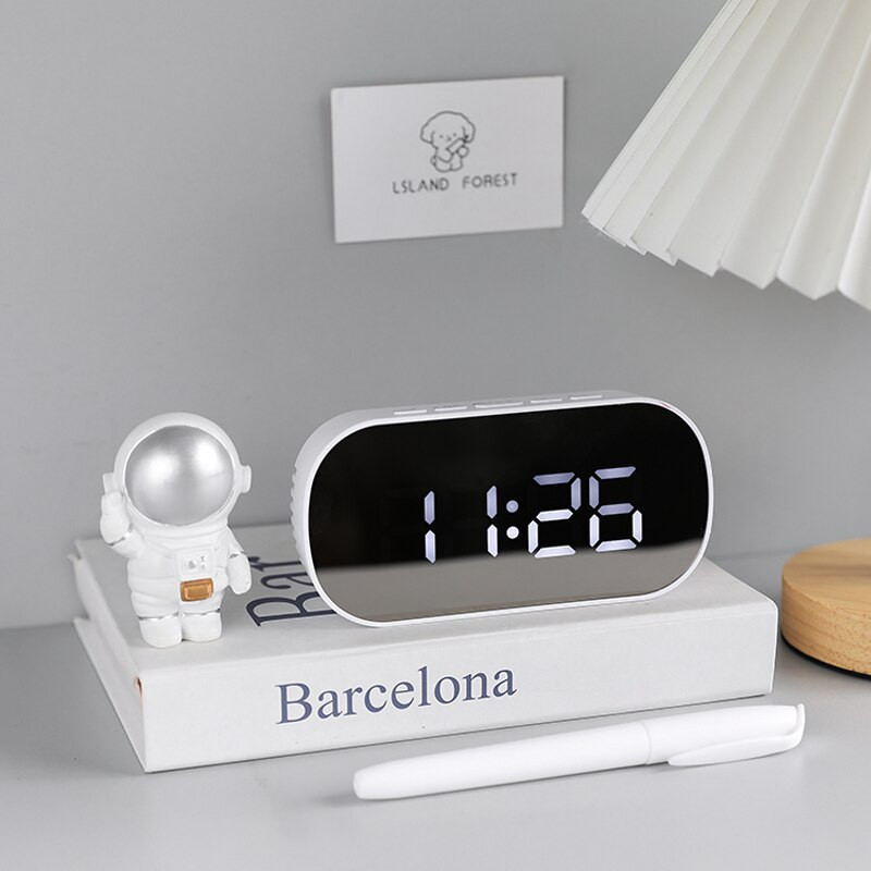 Oglindă LED Ceas cu alarmă digital Lumini de noapte Termometru Ceasuri de perete Lampă dreptunghi pătrat Ceas de masă multifuncțional USB/AAA