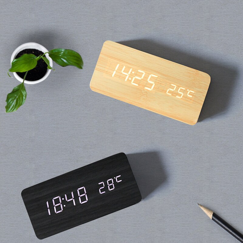 Akciós USB/AAA LED-es fa ébresztőóra óra asztali hangvezérlés digitális fa Despertador elektronikus asztali asztali dekoráció