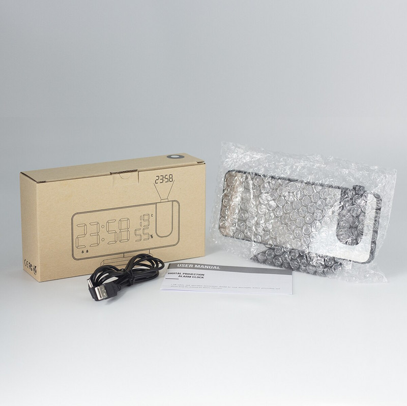 Intelligens ébresztőóra Elektronikus asztali órák USB digitális ébresztőóra LED digitális vetítési idővel FM rádió szundi