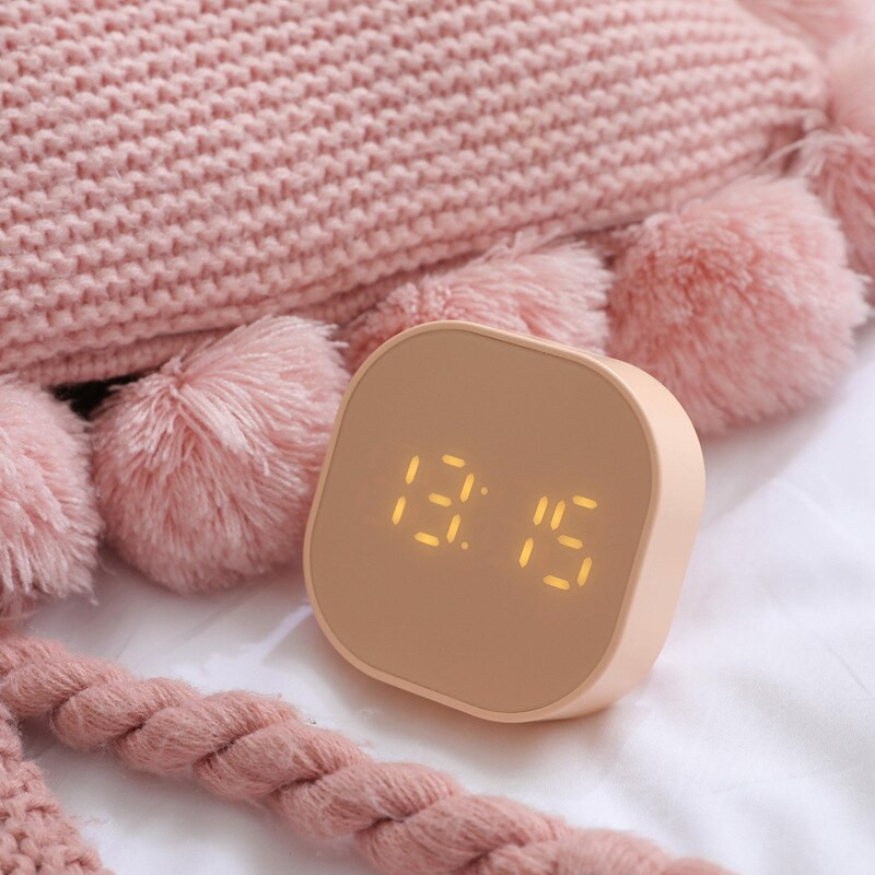 Joylove Square kis ébresztőóra Egyszerű éjszakai fény Némítás Elektronikus ágy melletti diák Mini Led Multifunkciós digitális óra lámpa
