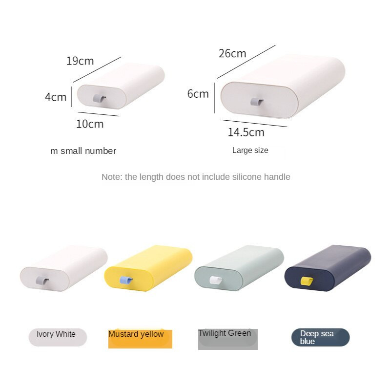 Lipnus pieštukų dėklas po rašomuoju stalčiumi.