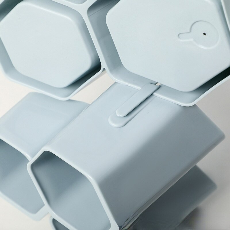 Paprastas daugiafunkcis šešiakampis raštinės reikmenų laikymo dėžutė, pritvirtinta prie sieninės lentynos, studento darbalaukio plastikinis kūrybinis rašiklio laikiklis